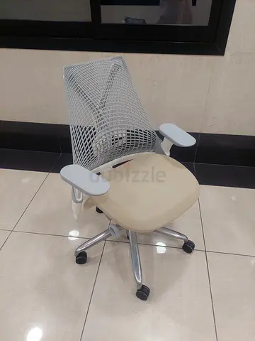 Sayl Herman Miller Chair Full Option