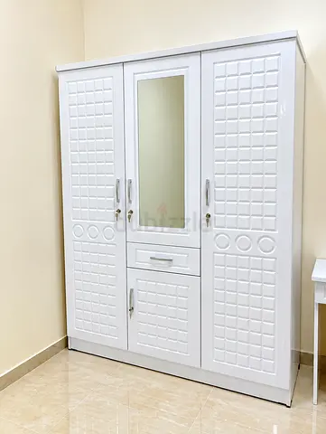 Brand new 3 door wood Cupboard good quality 3 door cupboard