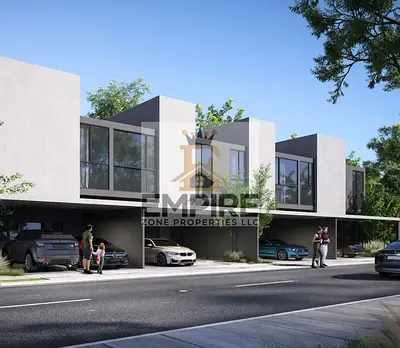 Luxury Living Lush Greenery | Enclosed Kitchen | Freehold Ownership