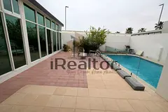 Single Row | 5 Bed Villa Arabian Style | Large Garden | For SALE