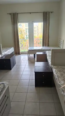 Bed Space available in Discovery garden