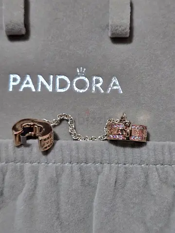 PANDORA CHARMS (100% AUTHENTIC) ALMOST BRAND NEW ORIGINAL