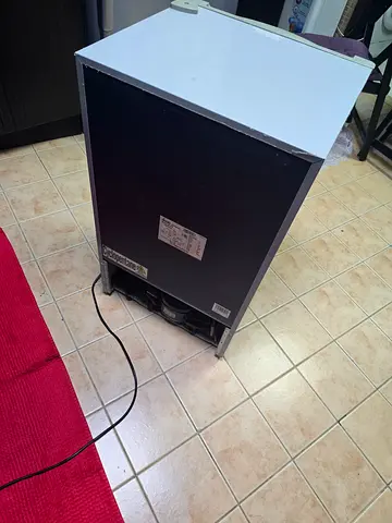 Ikon Single Door Compact Refrigerator