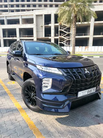 Mitsubishi Montero Sport Signature Edition 2022 GCC Specs