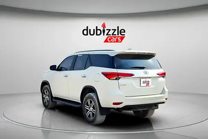 2019 Toyota FORTUNER photo 8
