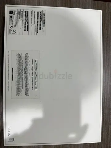 Apple MacBook Air 13-inch M1 (Box) 2024