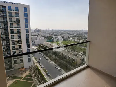 Fully Furnished | High Floor | Community View
