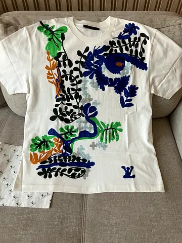 Louis Vuitton - White short-sleeve - Limited Edition T-shirt — men's size (S)