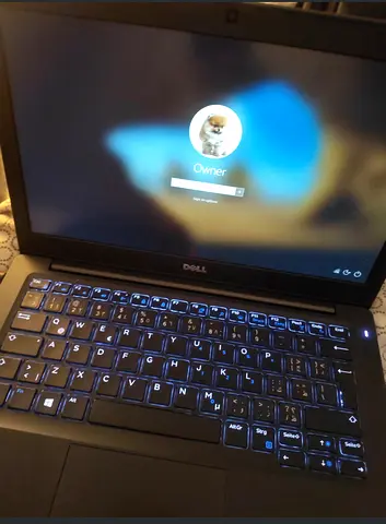 Dell Latitude 7280 in good condition - i7 with free printer, wireless mouse and bag
