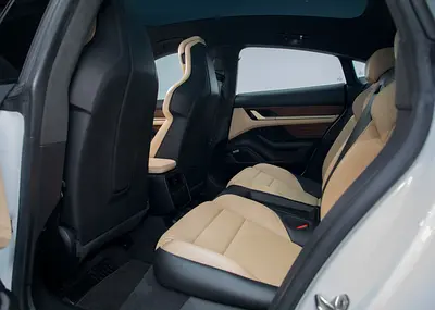 2020 Porsche TAYCAN — миниатюра 13