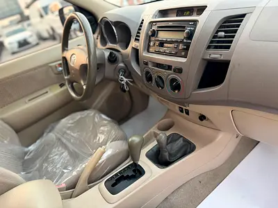 صورة مصغرة 12 لـ 2007 Toyota FORTUNER