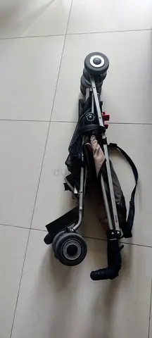 Compact foldable baby stroller - lightweight, good condition
