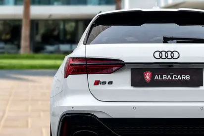 2025 AUDI RS6 照片 6