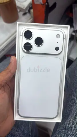 Silver iPhone (box included) - Good condition