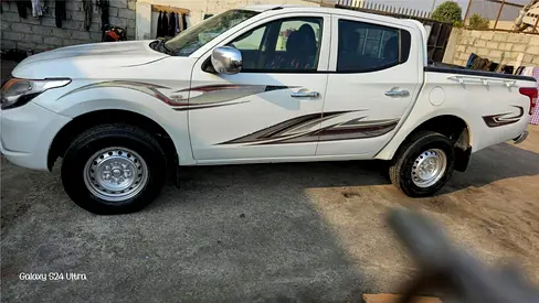 2016 Mitsubishi L200