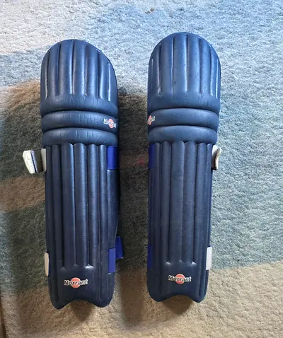 Junior Cricket Pads