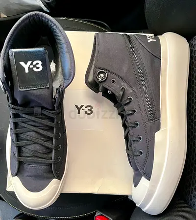 Y-3 Ajatu Court High (US12.5)