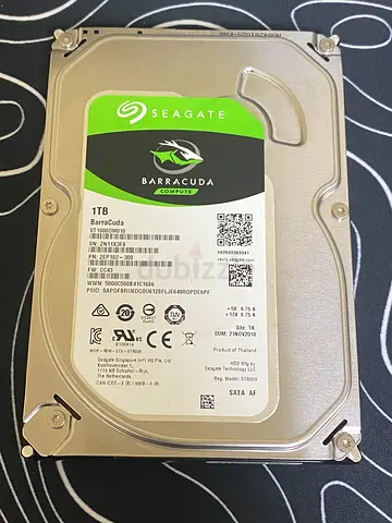 Seagate BarraCuda 1TB Desktop Hard Drive 3.5" HDD (Like New - Excellent Condition)