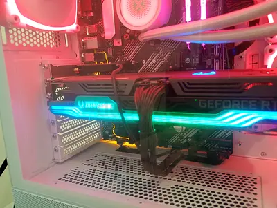 ZOTAC RTX 3070 Ti 8GB GDDR6X – Excellent Condition – AED 1,000