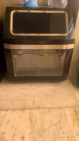 Used digital air fryer / compact countertop oven (good working condition)