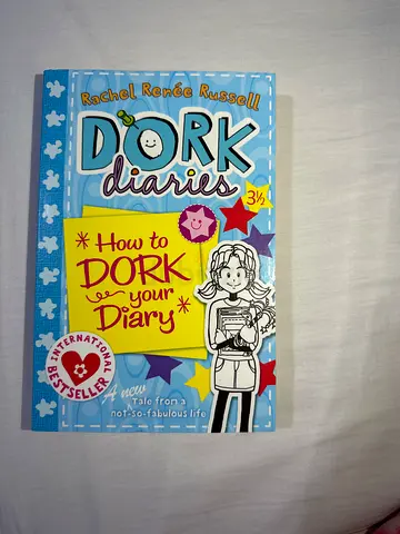 How to Dork Your Diary (Dork Diaries) by Rachel Renée Russell