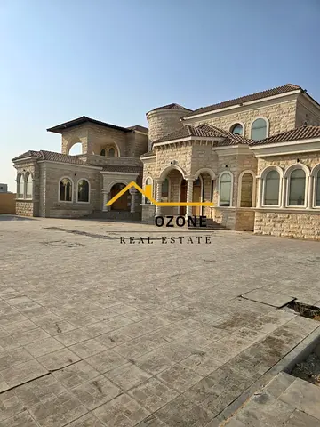 فيلا للبيع في السيوح
