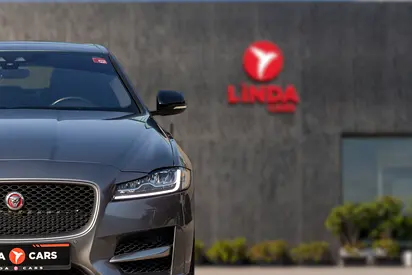 2020 Jaguar XF — миниатюра 3