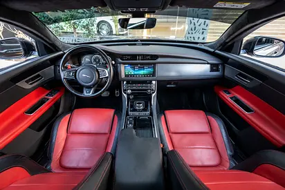 2020 Jaguar XF — миниатюра 13