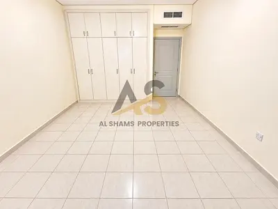 CHILLER FREE 2BHK WITH ALL AMANITIES
