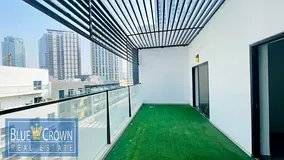 Huge Size | Stunning Apartment |Prime location