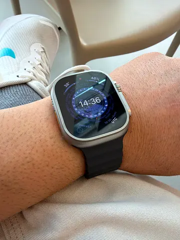Apple Watch Ultra 2 Titanium with black strap - Flawless condition