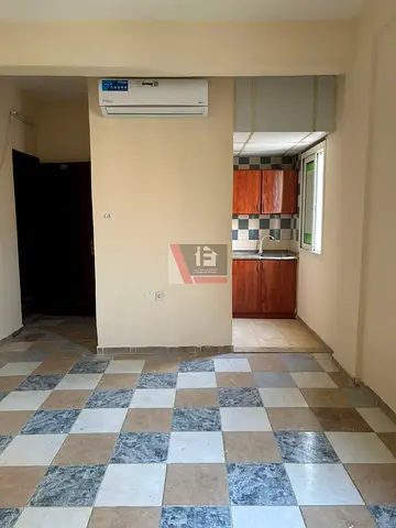 Deposit only cheque// seprate kitchen lavish studio with built in Ac//out side free parking