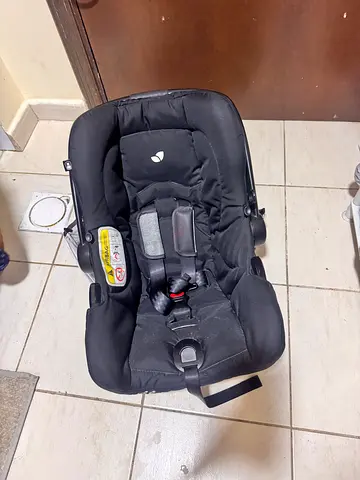 Joie Infant Car Seat Black