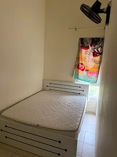 Bedroom available for rent Discovery Gardens