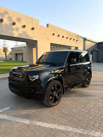 2025 Land Rover Defender 90 X-Dynamic HSE P400 GCC Specs