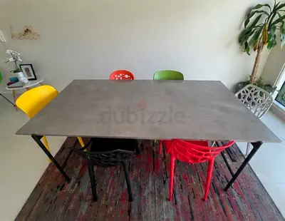 Dinning table