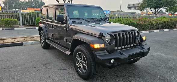 Jeep Wrangler Unlimited Sport GCC Specs model 2021 accident free