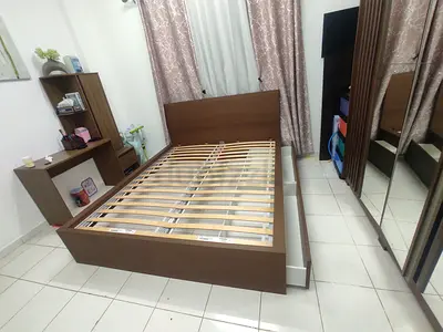 IKEA malam queen‑size bed (160 × 200 cm) with 2 storage drawers and an IKEA mattress ✨