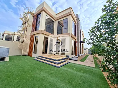 Spacious! 5 bedroom villa big hall majlis brand new villa al goez sharjah