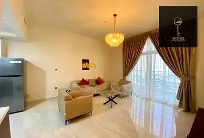 FULLY FURNISHED | PRIME LOCATION | VACANT