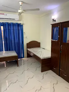 Executive Male bed space available for Indian @ 1200