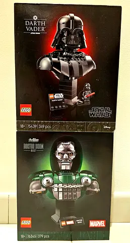 LEGO Doctor Doom Bust (76345) + Darth Vader (75439)