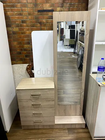 Home Box Cooper 4-Drawers Tall Dresser with Mirror and Storage, Sonoma Oak