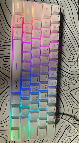 MageGee TS91 60% RGB Gaming Keyboard + Keycap Puller – White