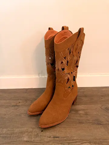 Brand new boots for sale