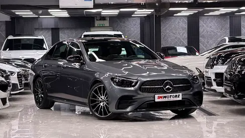 Full Option Model | 1 Owner | Mercedes Benz E300 4matic | No Accidents | GCC Specs