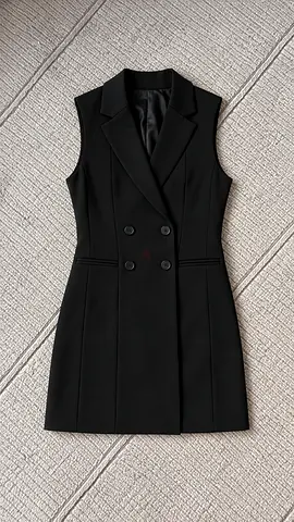 Black sleeveless double-breasted blazer dress, size unknown