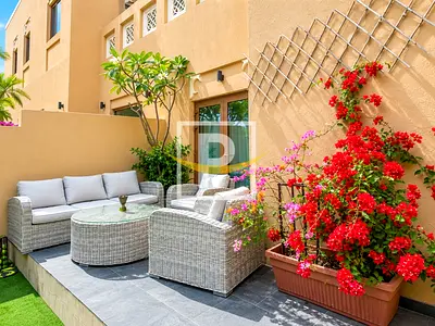 3BR + Maid | Park Facing | Single Row