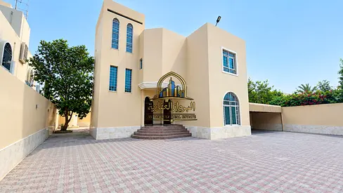 Luxury Family Villa in Al Shahba | 6 Bedrooms | AED 130K