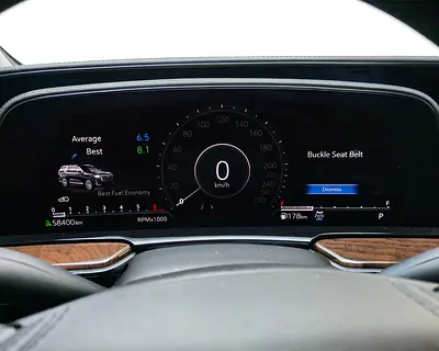 2022 Cadillac ESCALADE — фото 10